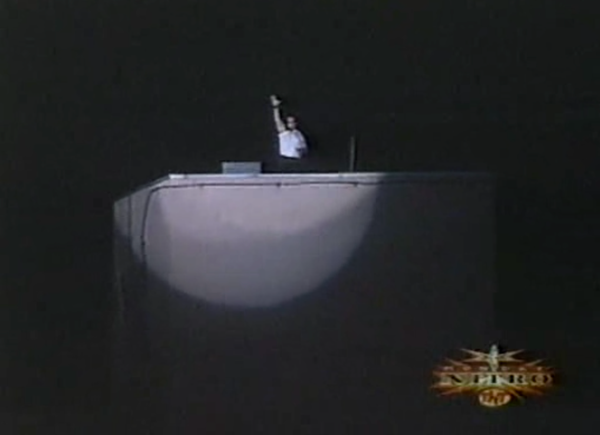 A Piledriver at Sea | WCW Monday Nitro 3/27/00